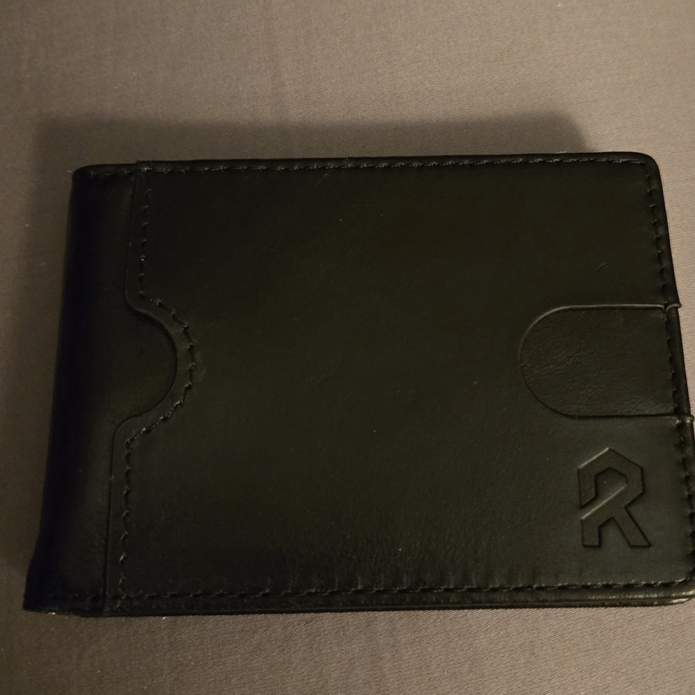 Wallet.  Men's